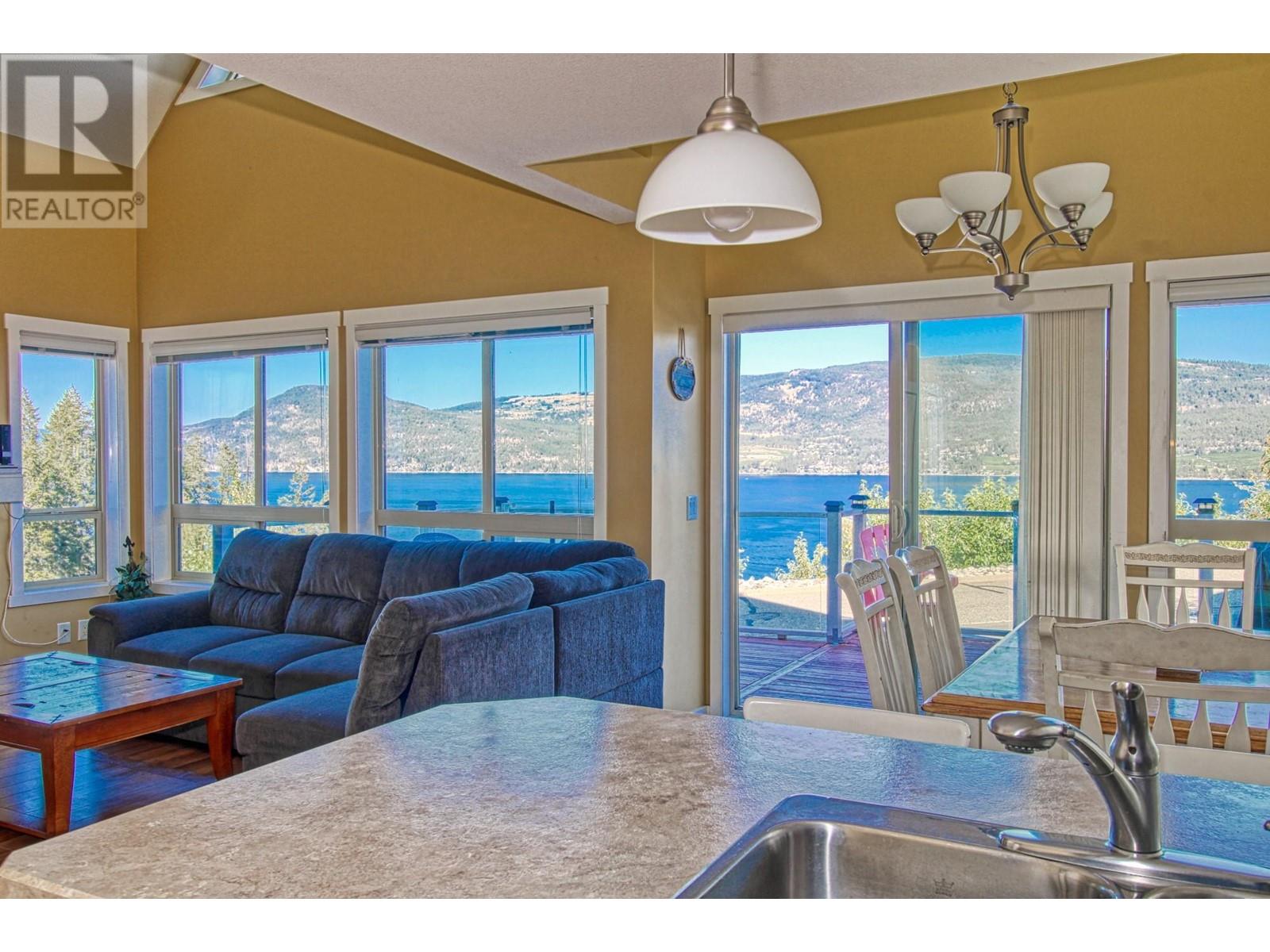 6859 Santiago Loop Unit# 121, Kelowna, British Columbia  V1Z 3R8 - Photo 8 - 10350015