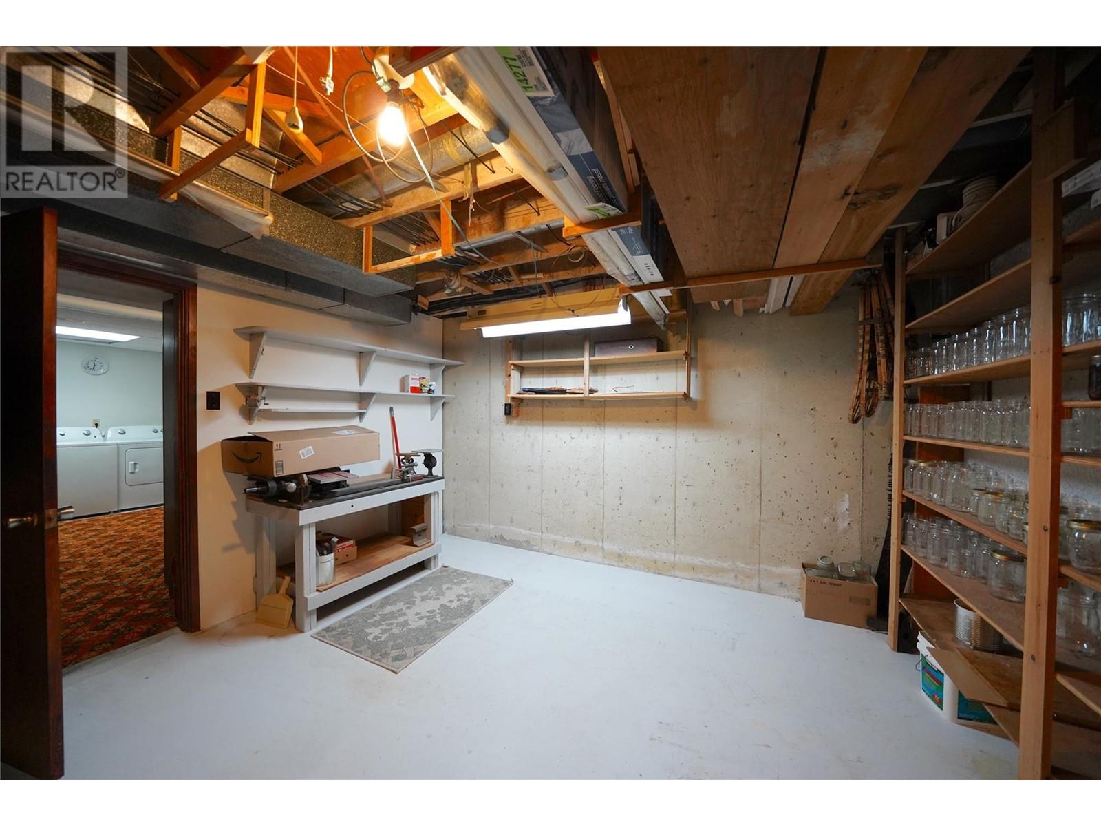 402 Beasley Street, Nelson, British Columbia  V1L 5M7 - Photo 67 - 10349458