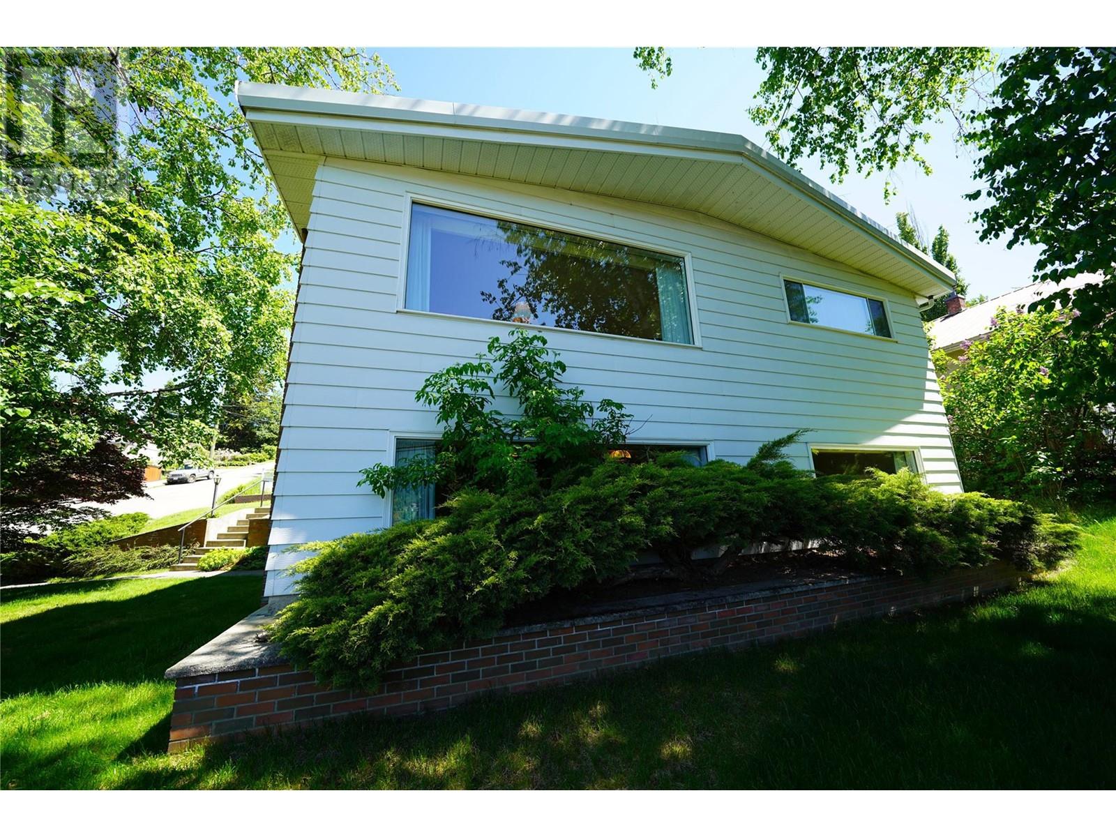 402 Beasley Street, Nelson, British Columbia  V1L 5M7 - Photo 83 - 10349458