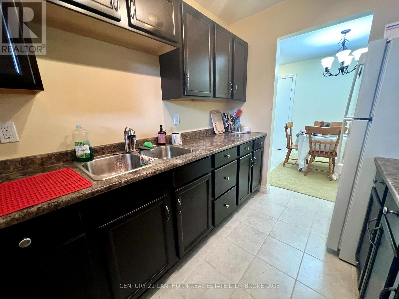 104 - 845 Milford Drive, Kingston, Ontario  K7P 1A7 - Photo 8 - X12184373