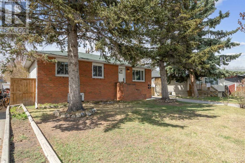 32 Beaupre Crescent Nw, Calgary, Alberta  T3B 2S8 - Photo 38 - A2216187