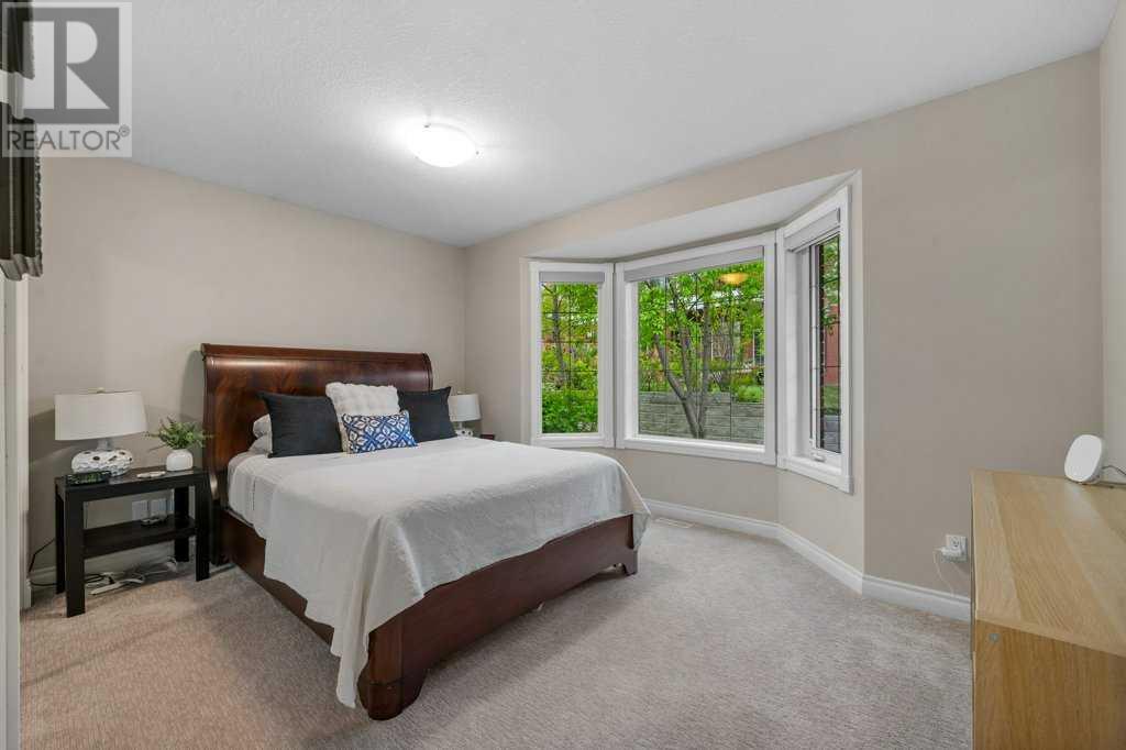 50 Prominence Path Sw, Calgary, Alberta  T3H 3E8 - Photo 37 - A2223600