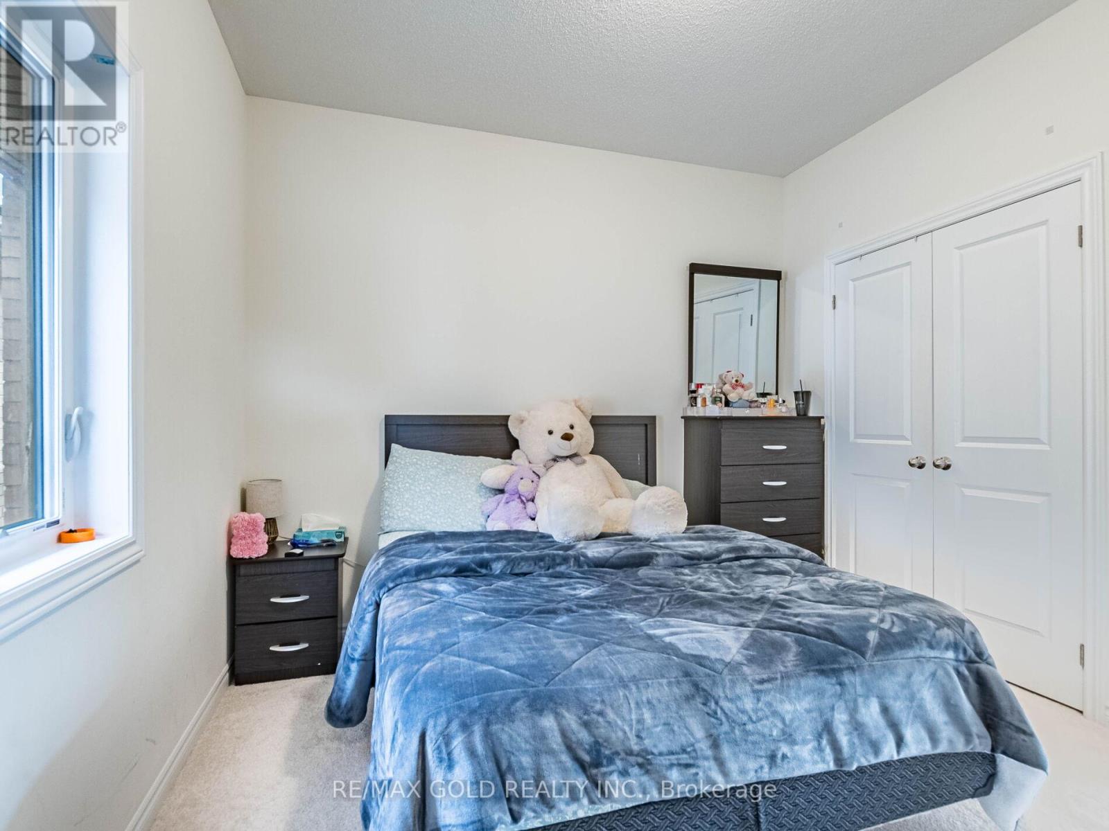 73 Eastman Drive N, Brampton (Credit Valley), Ontario  L6X 5S5 - Photo 38 - W12184209