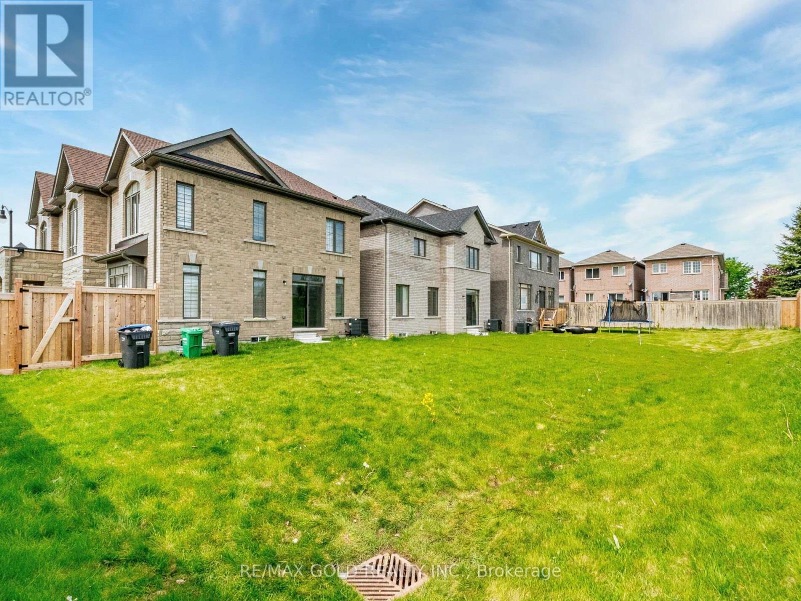 73 Eastman Drive N, Brampton (Credit Valley), Ontario  L6X 5S5 - Photo 42 - W12184209