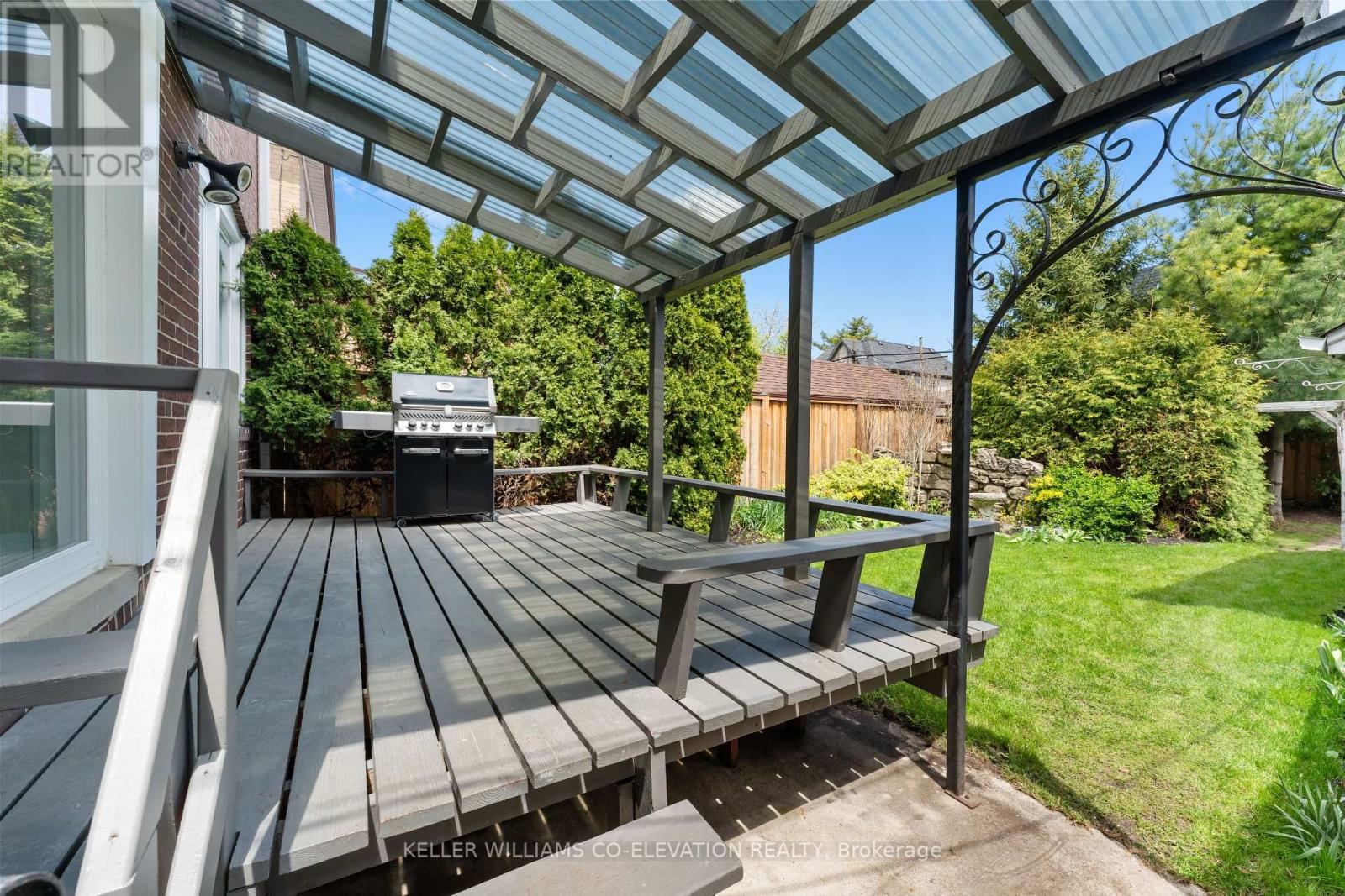 23 Humbervale Boulevard, Toronto, Ontario  M8Y 3P3 - Photo 38 - W12184210