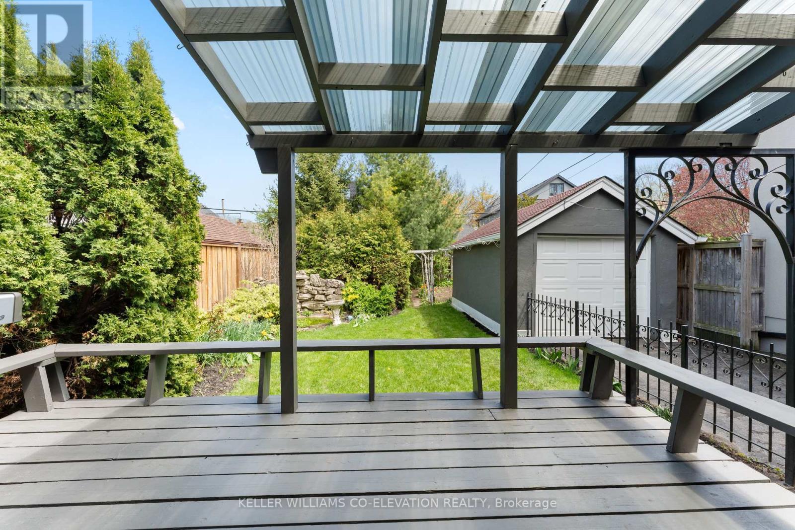 23 Humbervale Boulevard, Toronto, Ontario  M8Y 3P3 - Photo 41 - W12184210