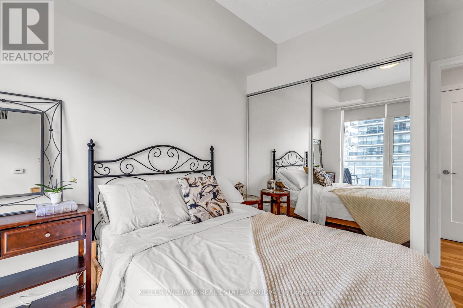 1504 - 56 Annie Craig Drive, Toronto (Mimico), Ontario  M8V 0C8 - Photo 31 - W12184214