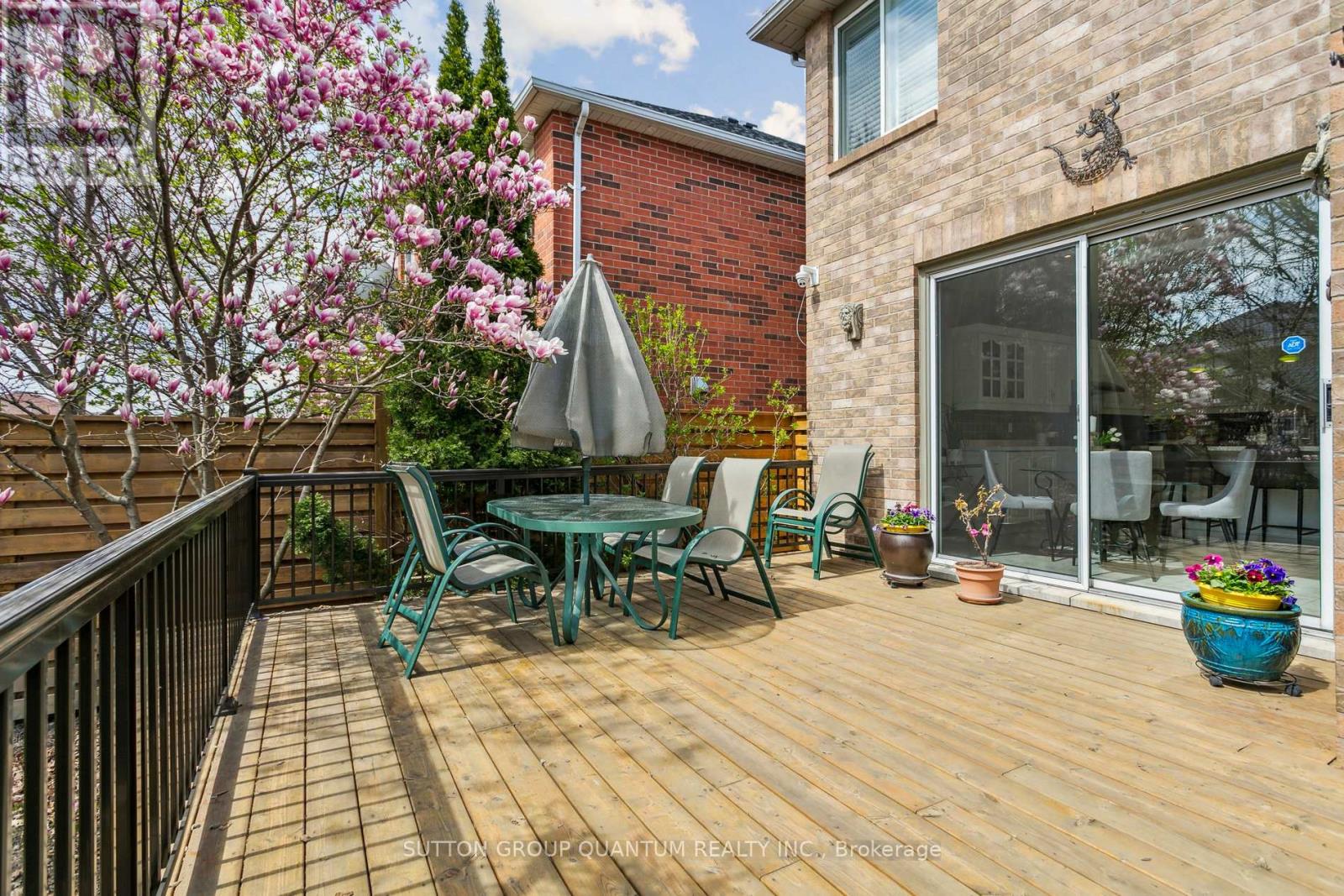 3440 Crompton Crescent, Mississauga (Fairview), Ontario  L5B 4C5 - Photo 35 - W12184216