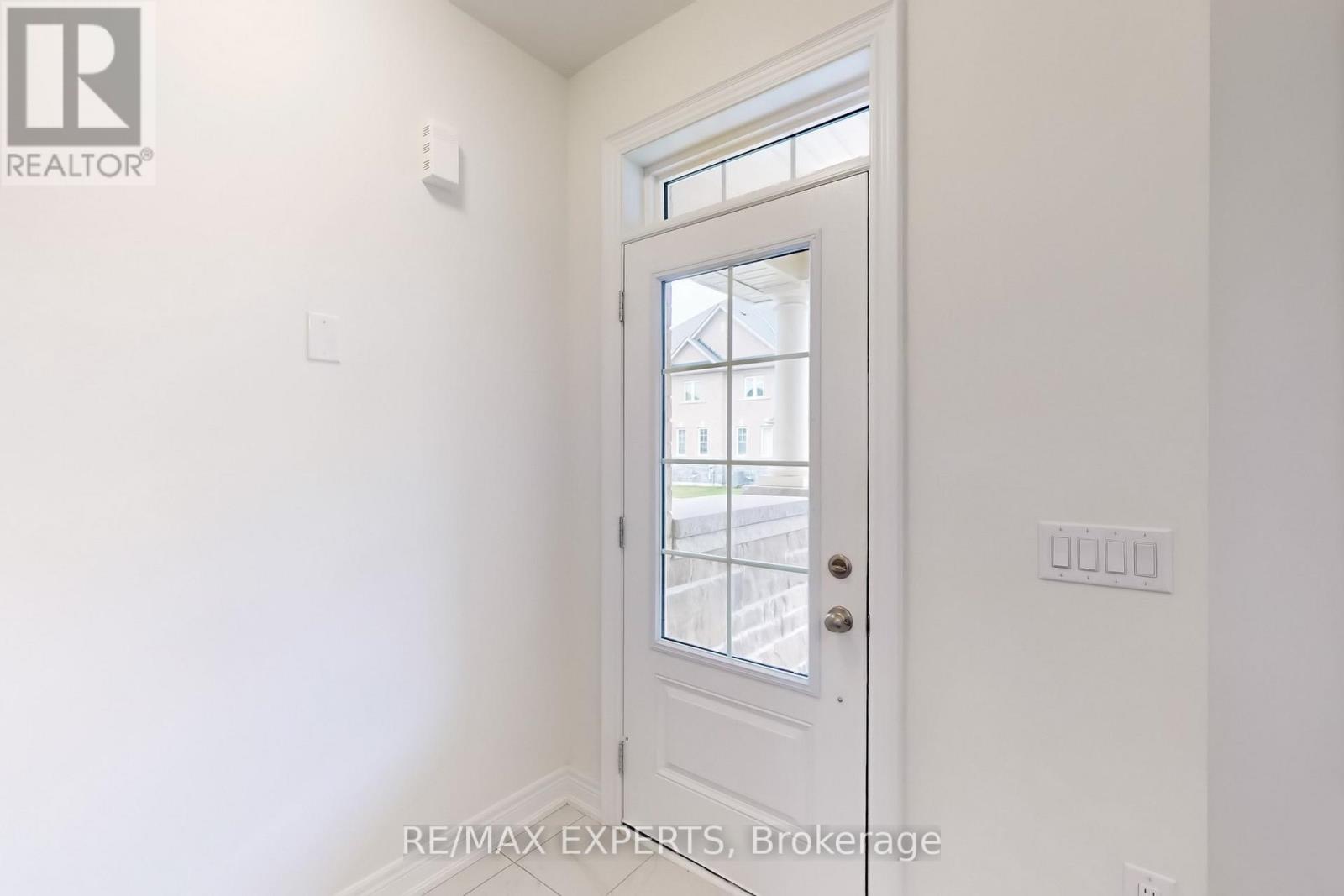 47 Grassbank Road, Brampton (Sandringham-Wellington North), Ontario  L6R 4E3 - Photo 26 - W12184241
