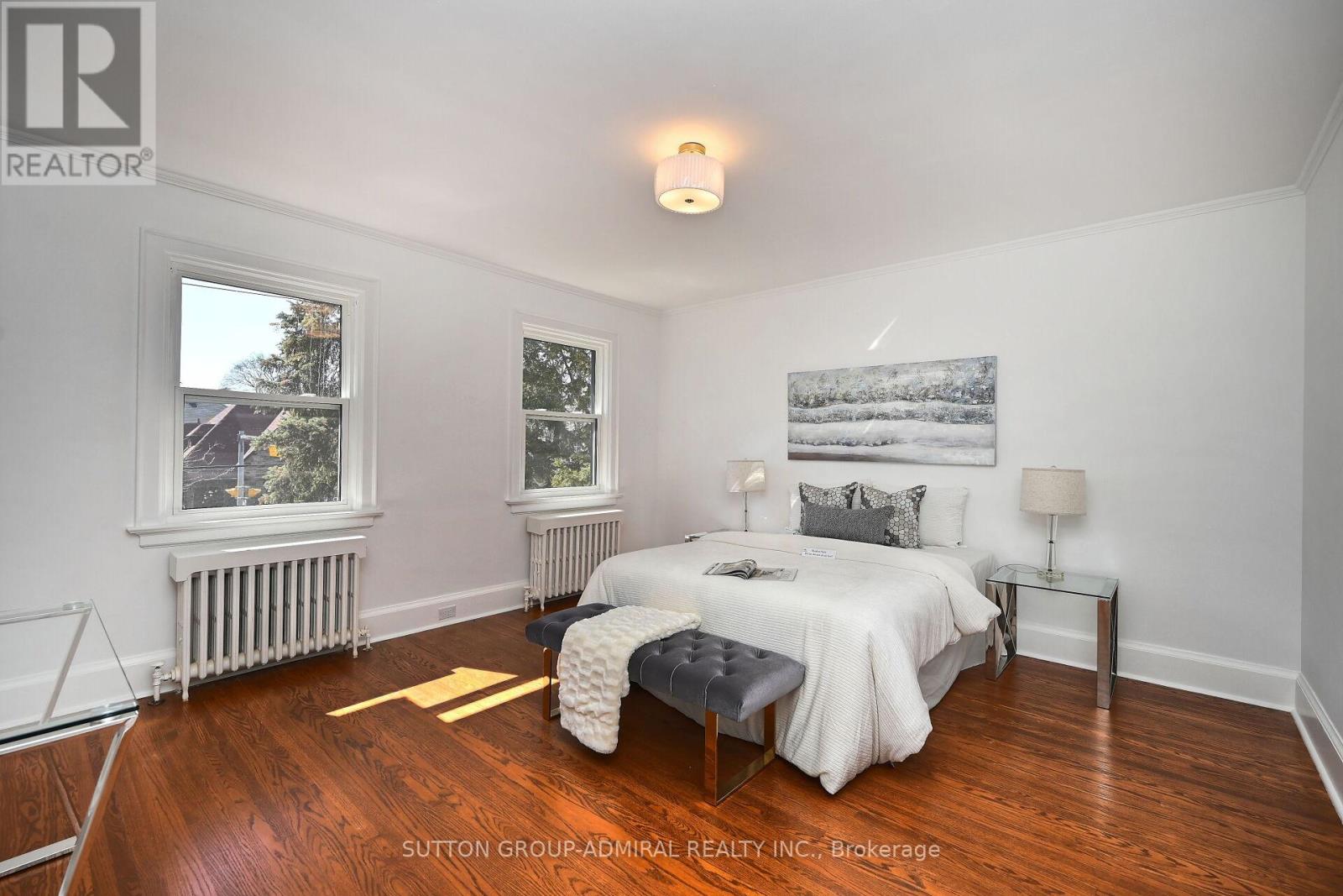 987 Royal York Road, Toronto, Ontario  M8X 2E8 - Photo 23 - W12184242