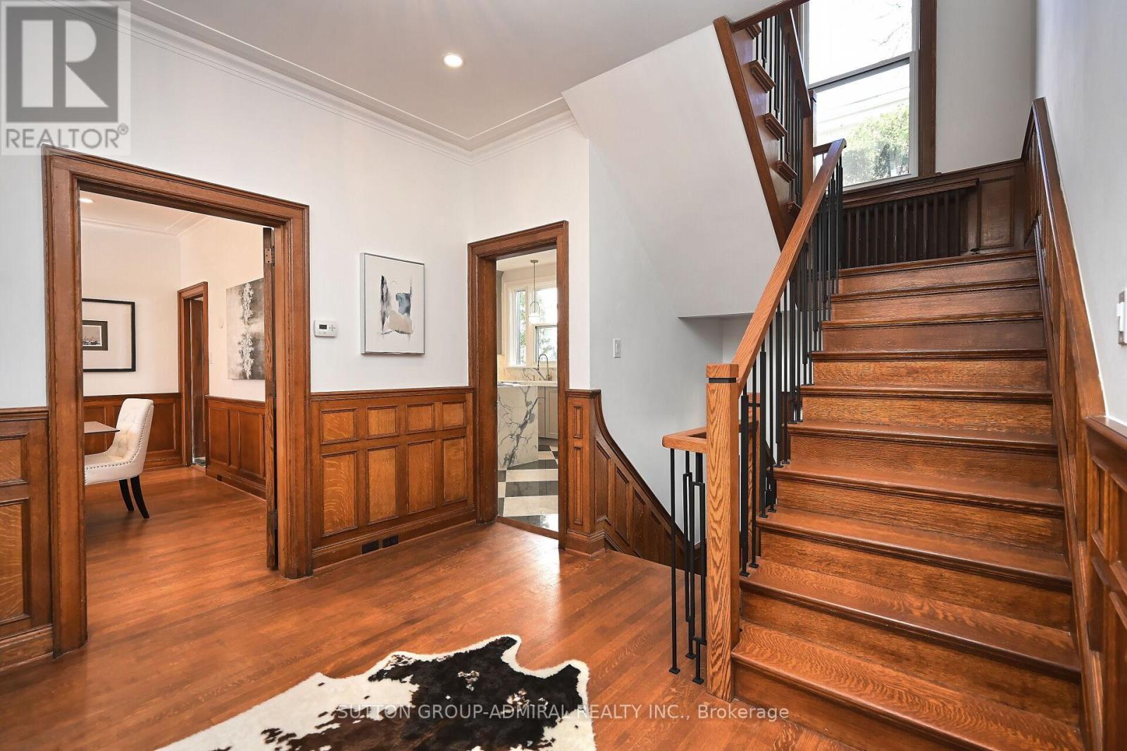 987 Royal York Road, Toronto (Kingsway South), Ontario  M8X 2E8 - Photo 37 - W12184242