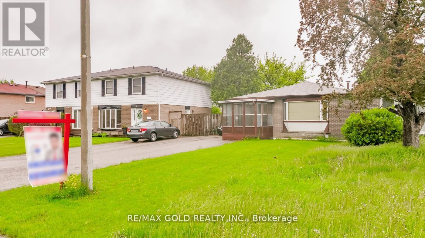 10 Edenridge Drive, Brampton, Ontario  L6T 3B1 - Photo 2 - W12184261