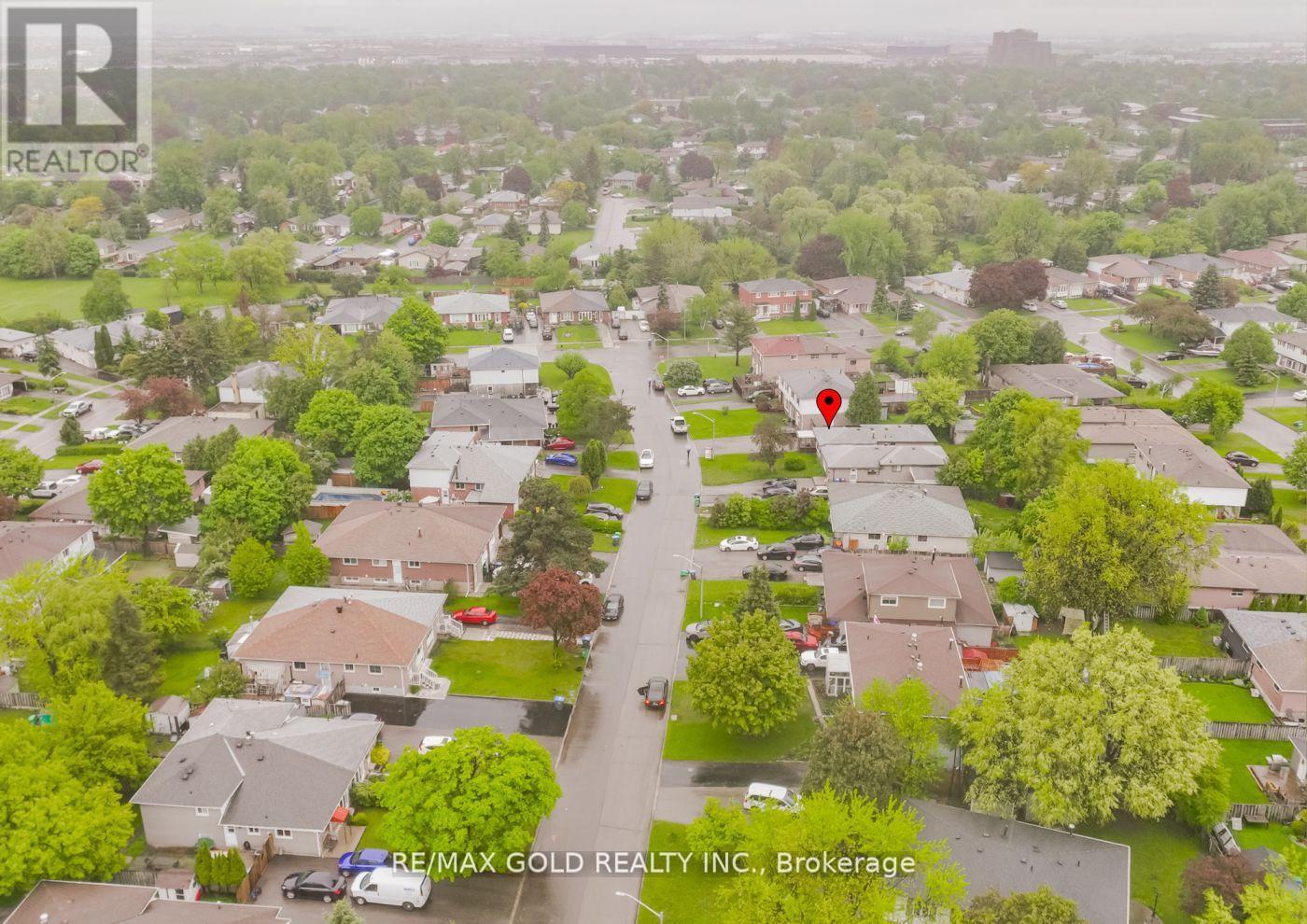10 Edenridge Drive, Brampton, Ontario  L6T 3B1 - Photo 39 - W12184261
