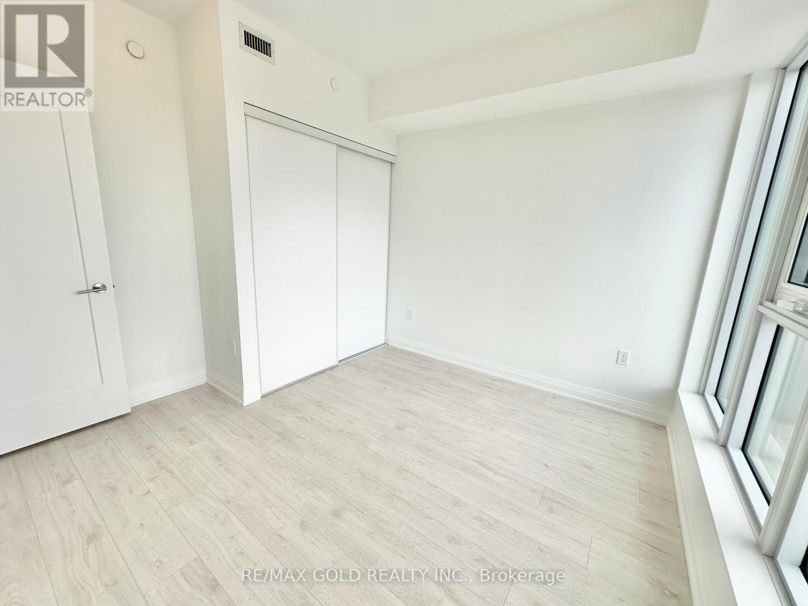 502 - 412 Silver Maple Road, Oakville, Ontario  L6H 7X8 - Photo 24 - W12184276