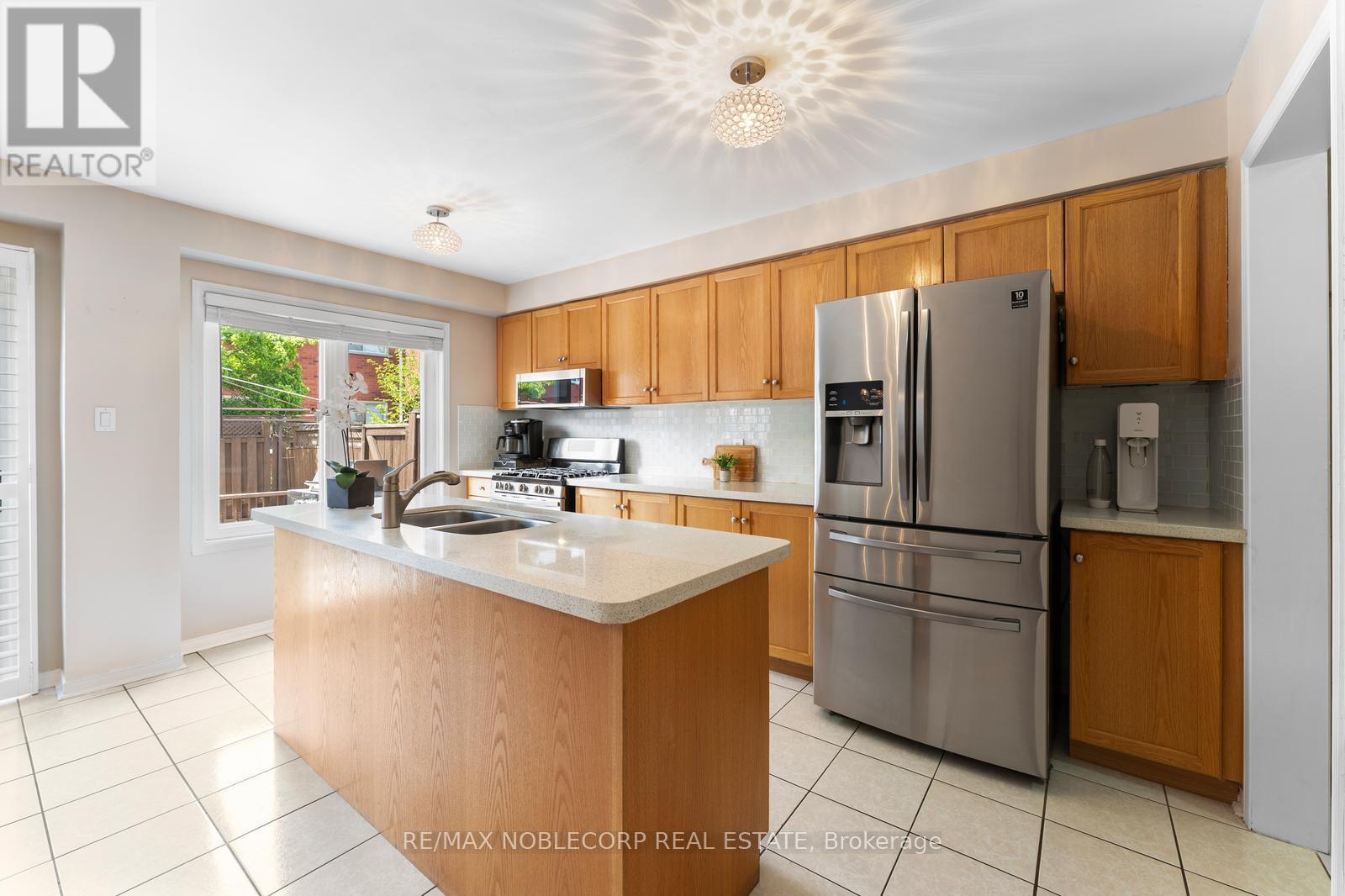 44 Hanton Crescent, Caledon, Ontario  L7E 1W1 - Photo 16 - W12184316