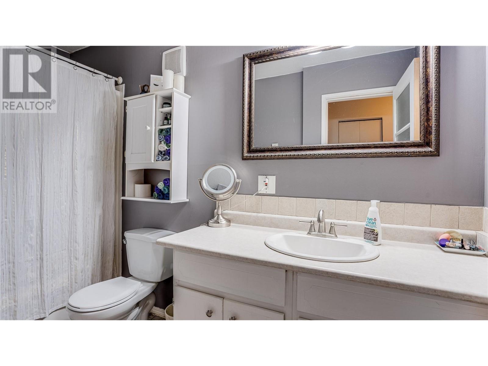 3319 Belaire Drive, Armstrong, British Columbia  V4Y 0K1 - Photo 14 - 10349480