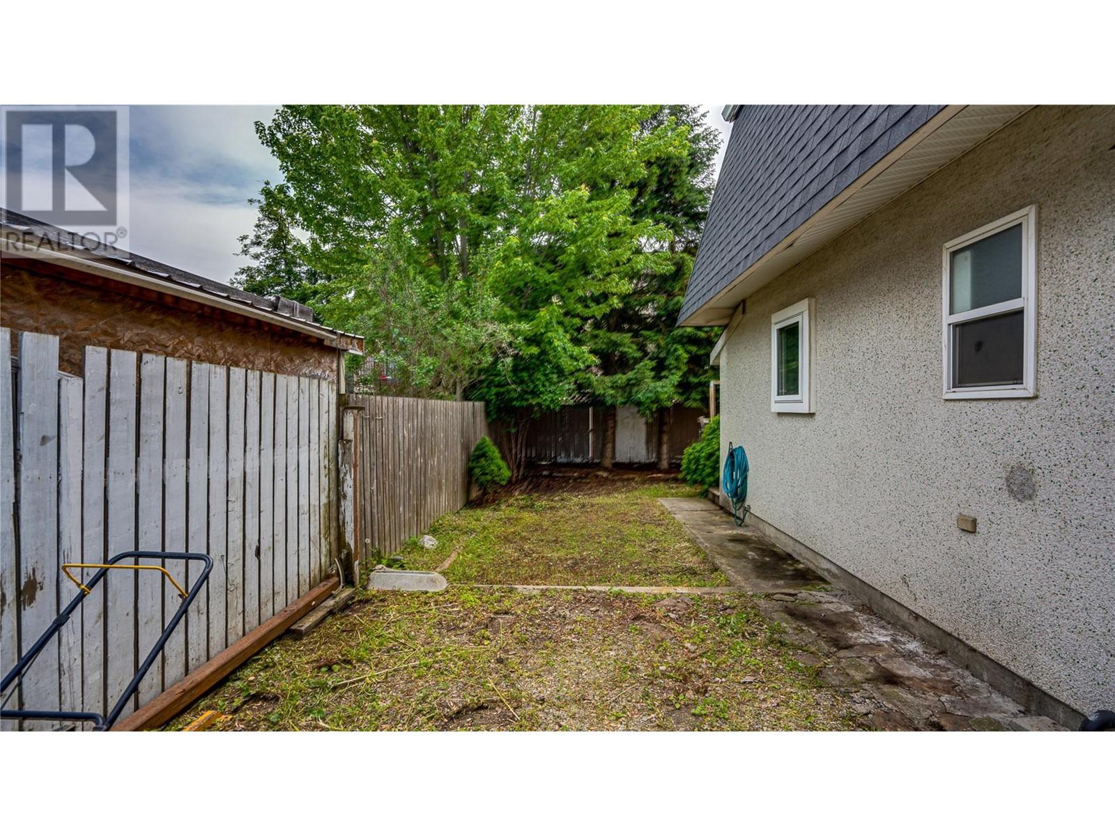 3319 Belaire Drive, Armstrong, British Columbia  V4Y 0K1 - Photo 22 - 10349480