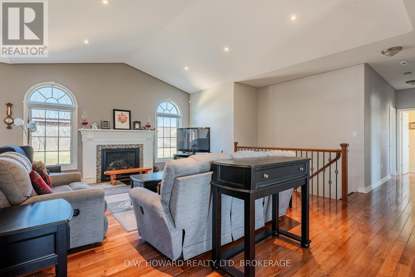 13853 Montrose Road, Niagara Falls, Ontario  L3B 5N1 - Photo 9 - X12019665