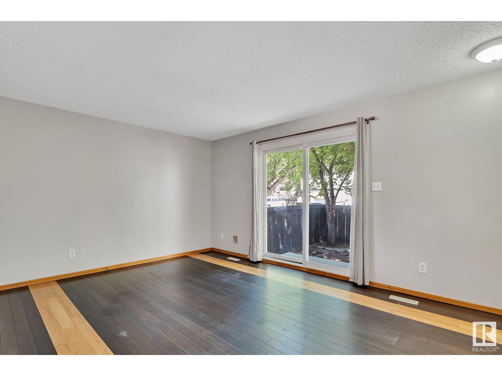 723 Clareview Rd Nw, Edmonton, Alberta  T5A 3S6 - Photo 10 - E4439421