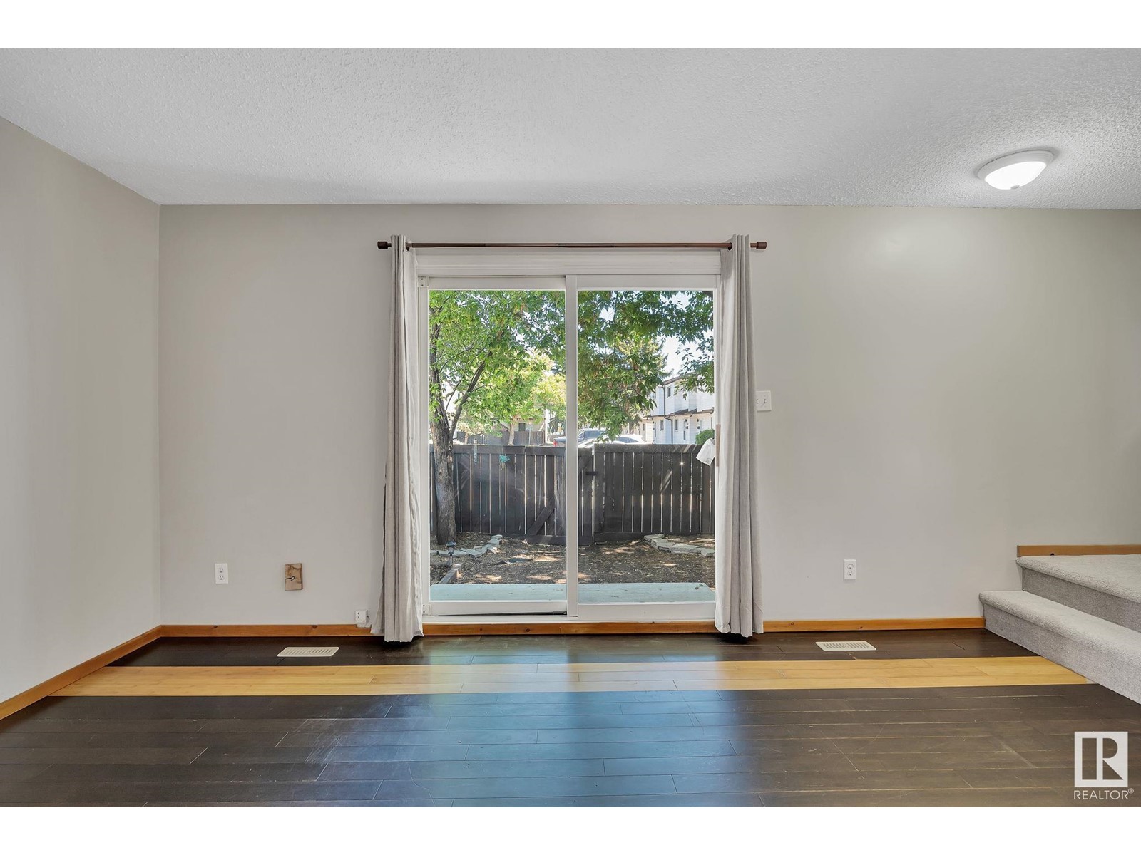 723 Clareview Rd Nw, Edmonton, Alberta  T5A 3S6 - Photo 11 - E4439421