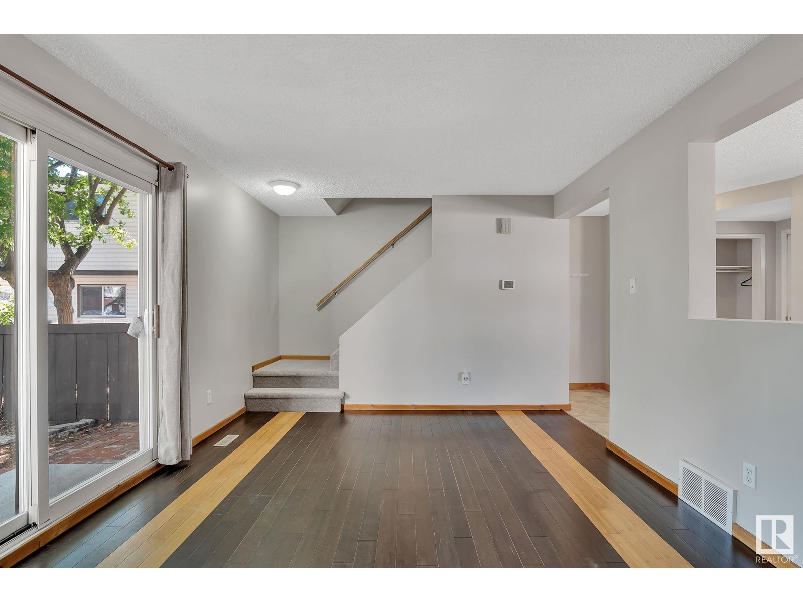 723 Clareview Rd Nw, Edmonton, Alberta  T5A 3S6 - Photo 12 - E4439421