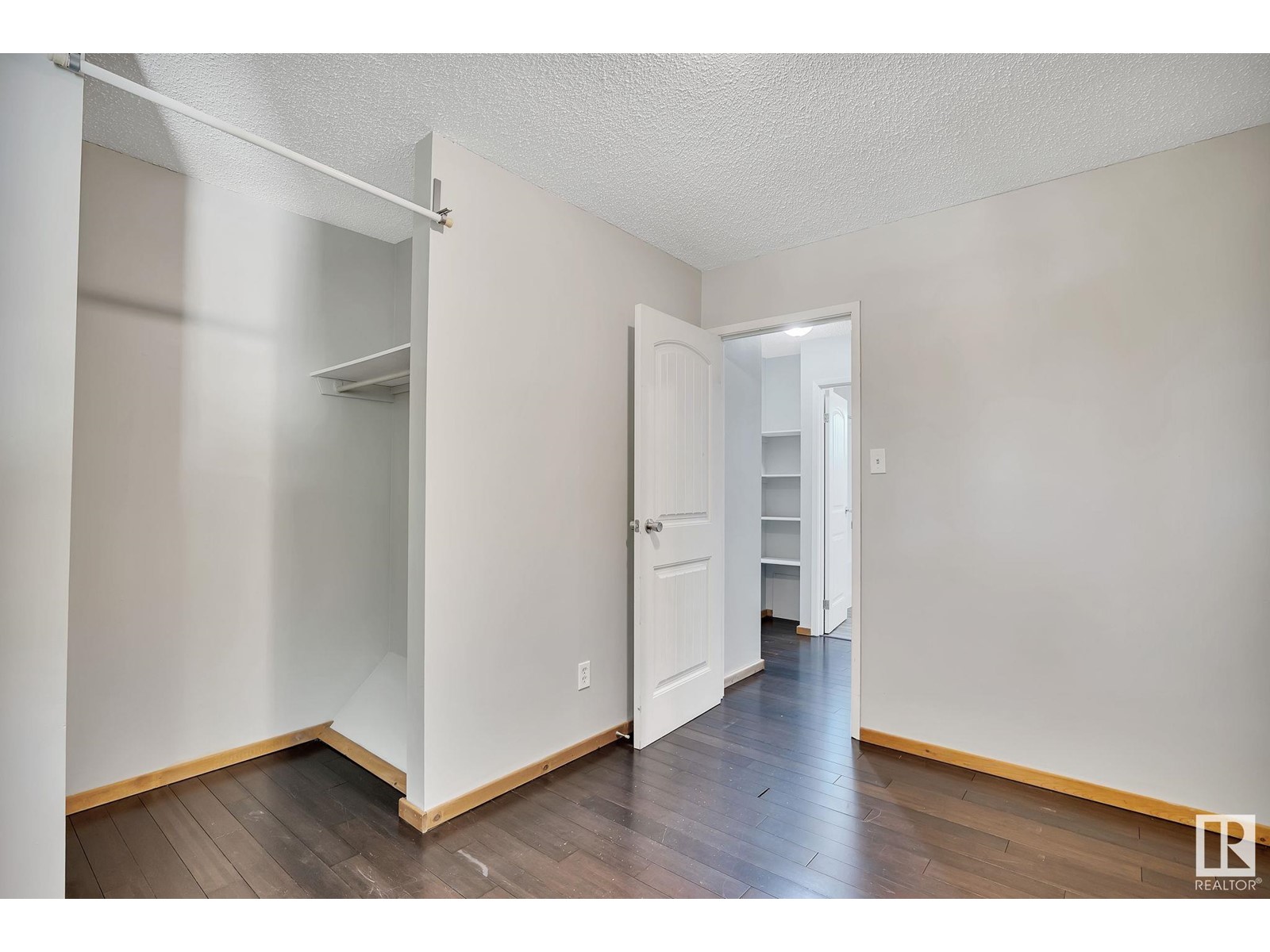 723 Clareview Rd Nw, Edmonton, Alberta  T5A 3S6 - Photo 18 - E4439421
