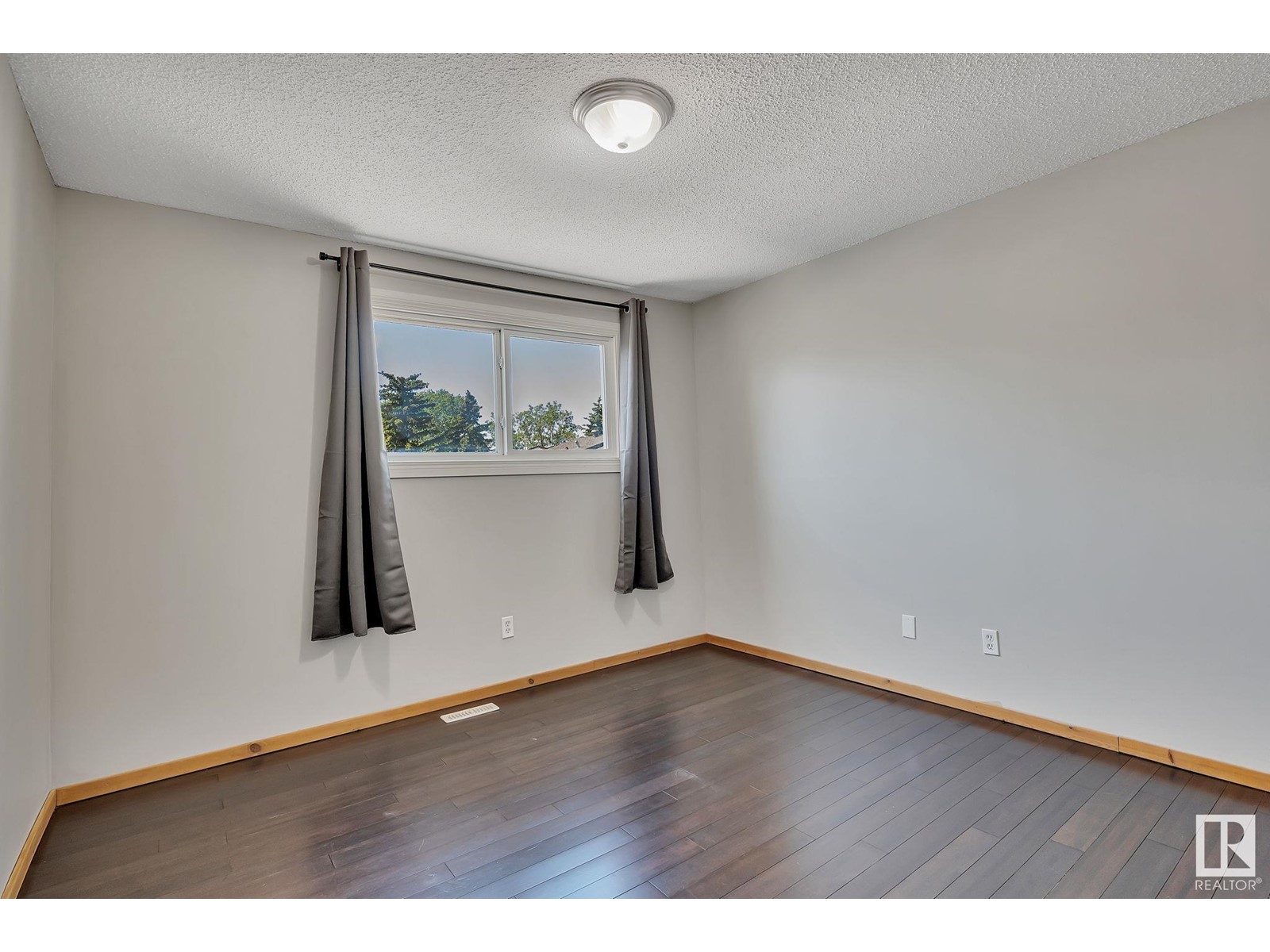 723 Clareview Rd Nw, Edmonton, Alberta  T5A 3S6 - Photo 19 - E4439421