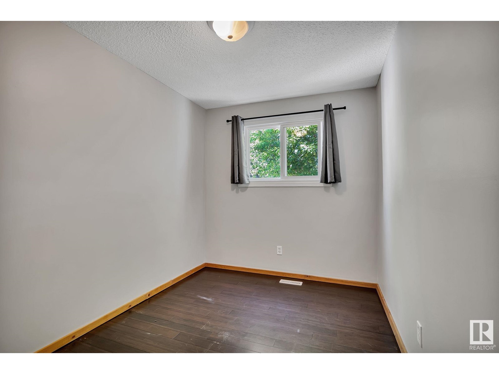 723 Clareview Rd Nw, Edmonton, Alberta  T5A 3S6 - Photo 22 - E4439421