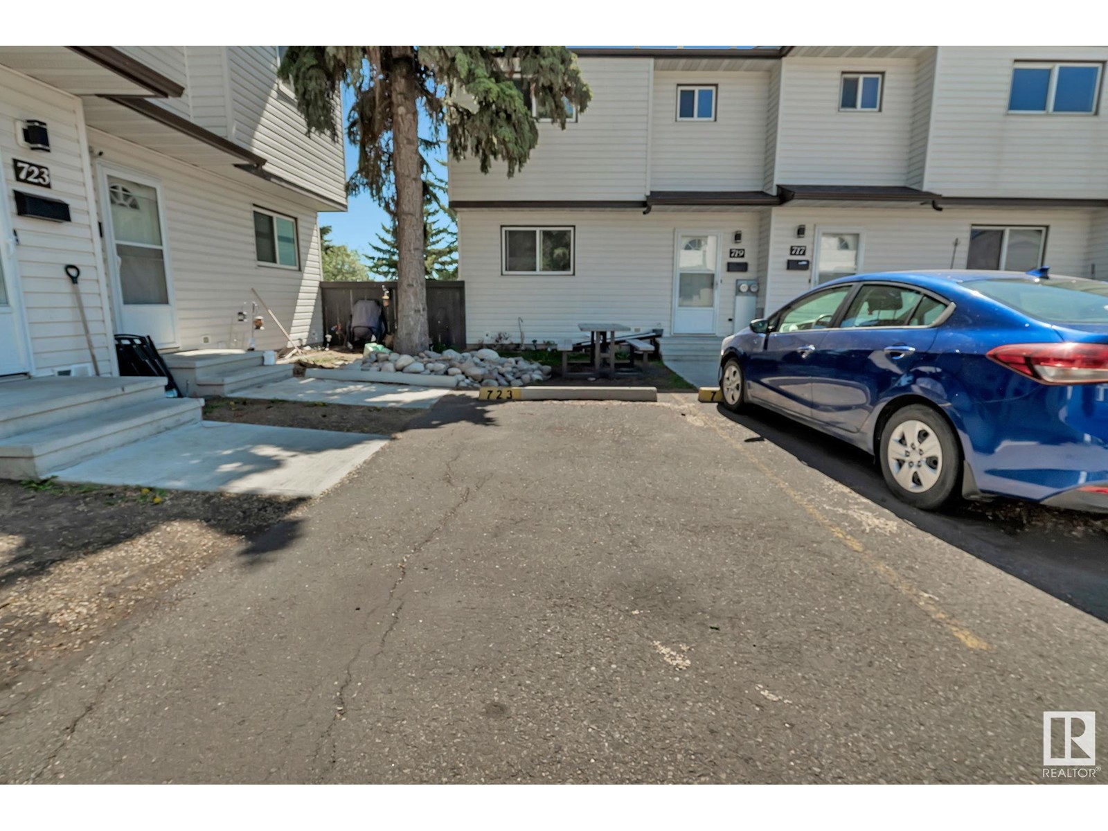 723 Clareview Rd Nw, Edmonton, Alberta  T5A 3S6 - Photo 3 - E4439421