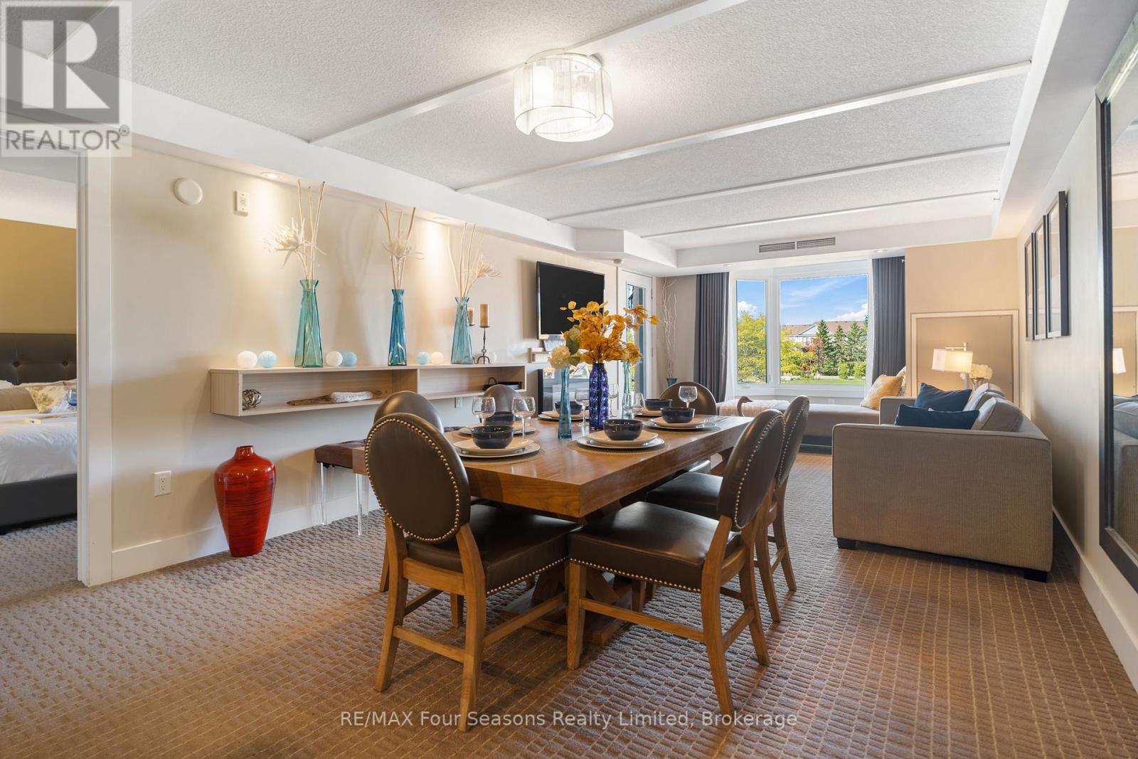 2302/2304 - 9 Harbour Street E, Collingwood, Ontario  L9Y 5C5 - Photo 8 - S12184369