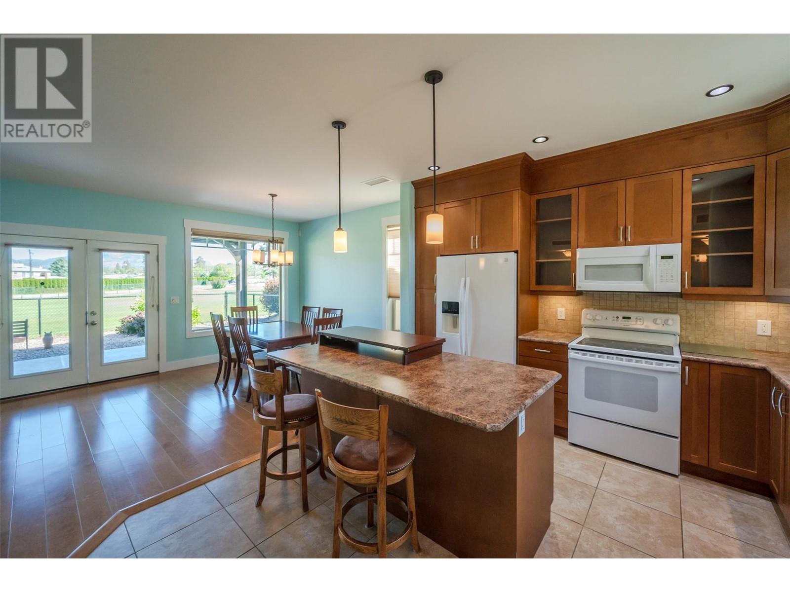 6823 Tucelnuit Drive Unit# 23, Oliver, British Columbia  V0H 1T2 - Photo 12 - 10349782
