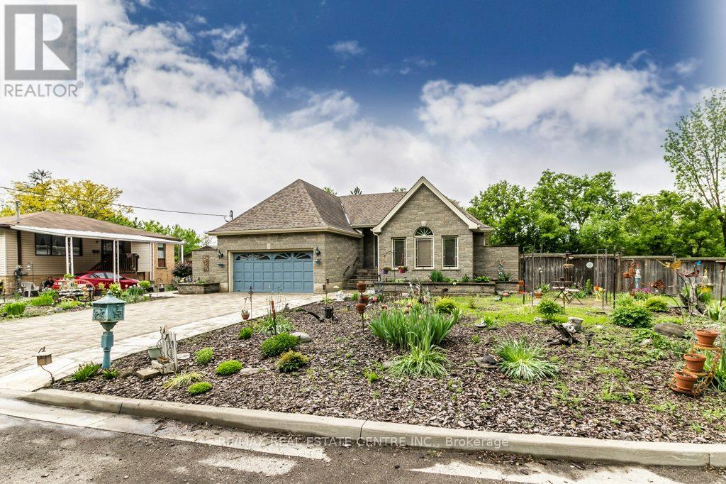 34 Nimmo Street, Brant (Paris), Ontario  N3L 2H9 - Photo 3 - X12184321