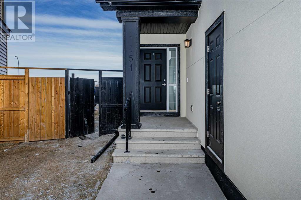Property at 151 Martha's Meadow Close NE image 4