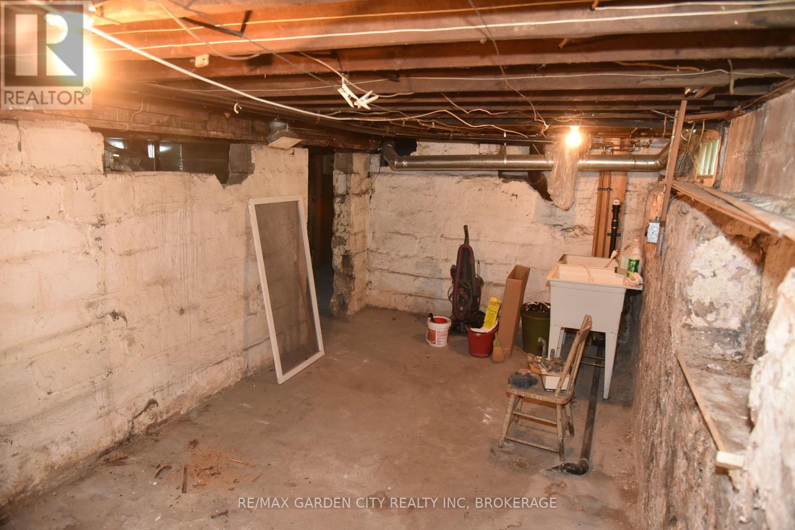 156 Division Street, Welland, Ontario  L3B 4A2 - Photo 26 - X12184411