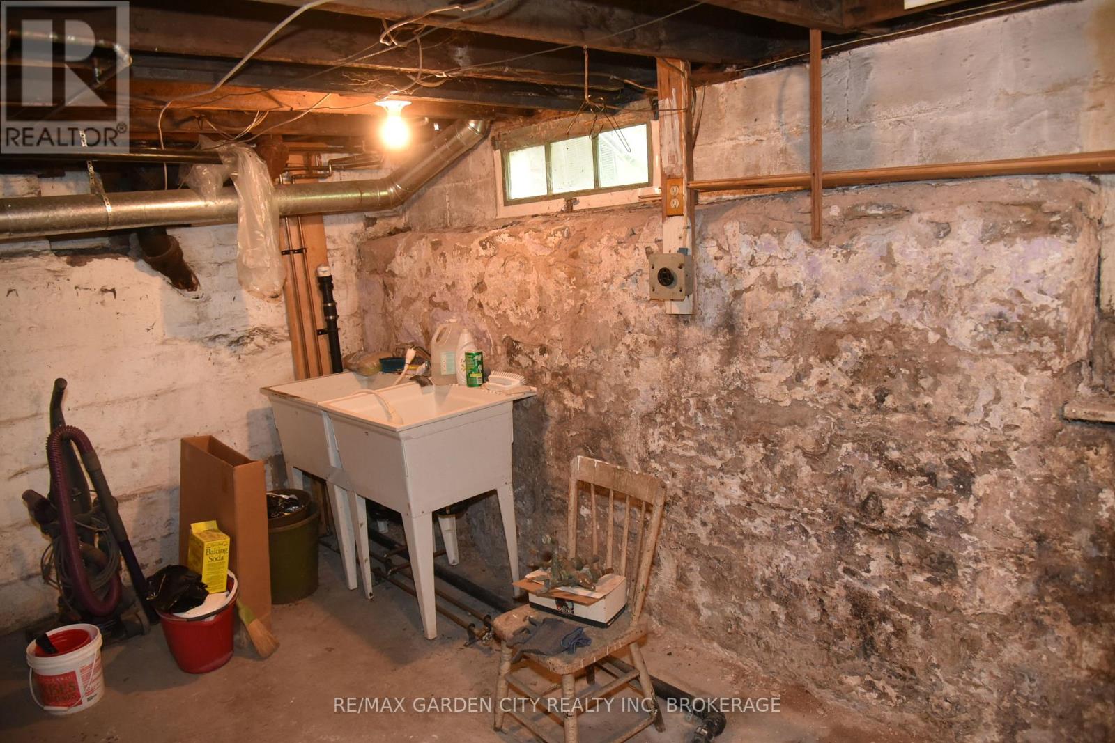 156 Division Street, Welland, Ontario  L3B 4A2 - Photo 27 - X12184411