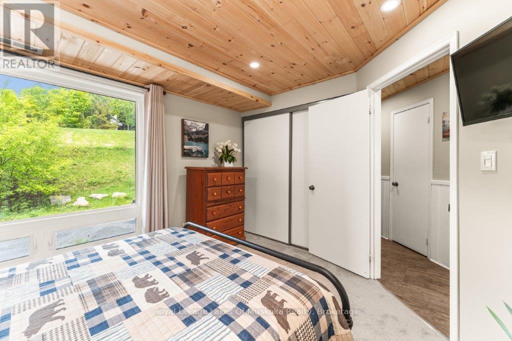 30 Turner Drive, Huntsville, Ontario  P1H 1A8 - Photo 9 - X12184424