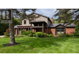 31 CURLING ROAD, Bracebridge, Ontario