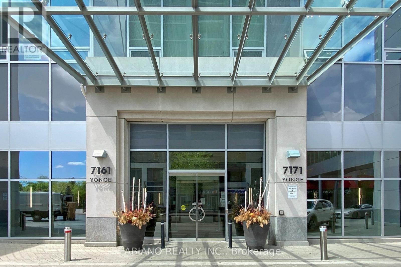 2303 - 7171 Yonge Street, Markham, Ontario  L3T 0C5 - Photo 2 - N12153495