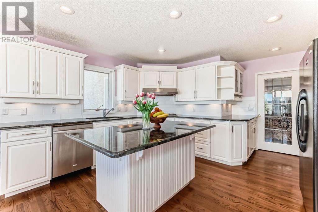 Property at 91 Woodbrook Road SW image 5