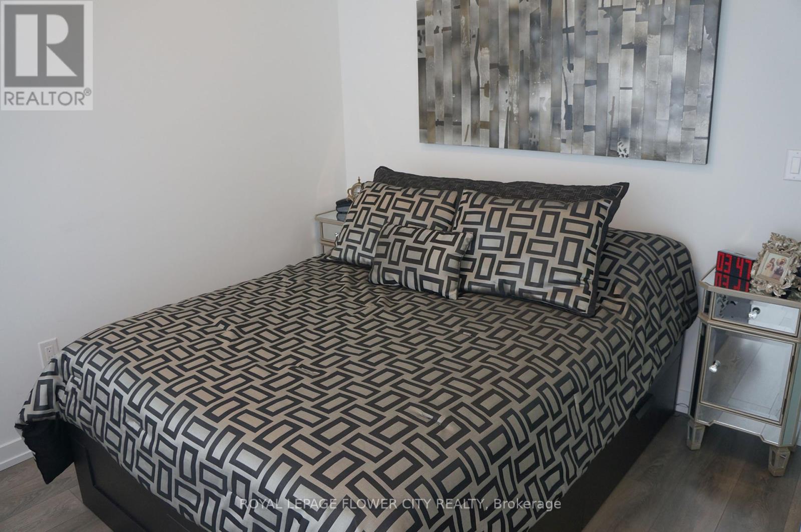 4007 - 426 University Avenue, Toronto, Ontario  M5G 1S9 - Photo 7 - C12184153