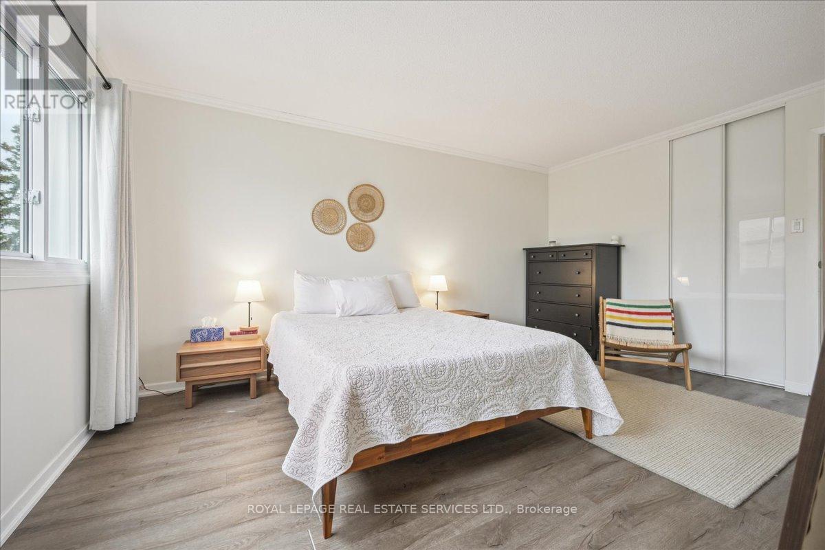 10 - 2120 Marine Drive, Oakville, Ontario  L6L 1B7 - Photo 27 - W12184038