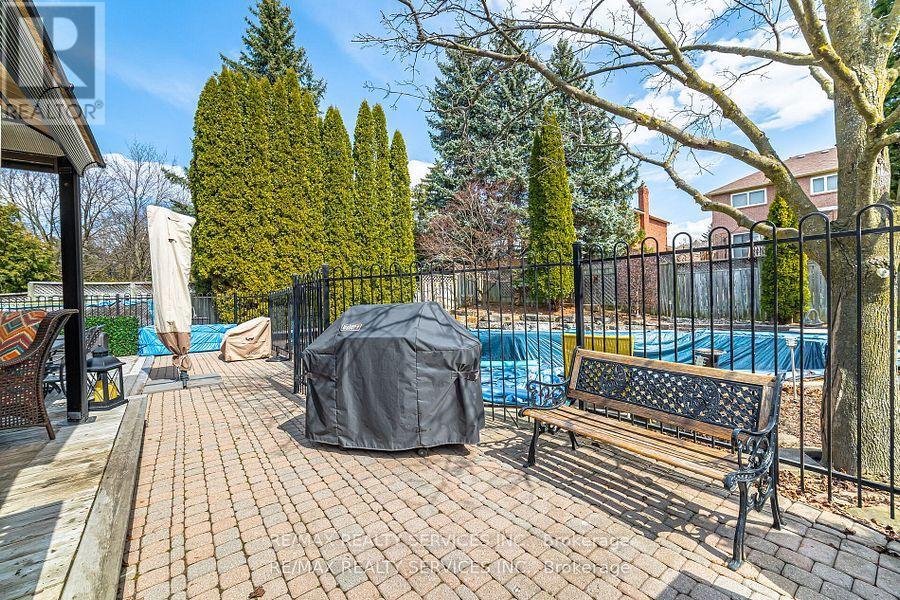 41 Christie Drive, Brampton, Ontario  L6Z 3J6 - Photo 44 - W12178767