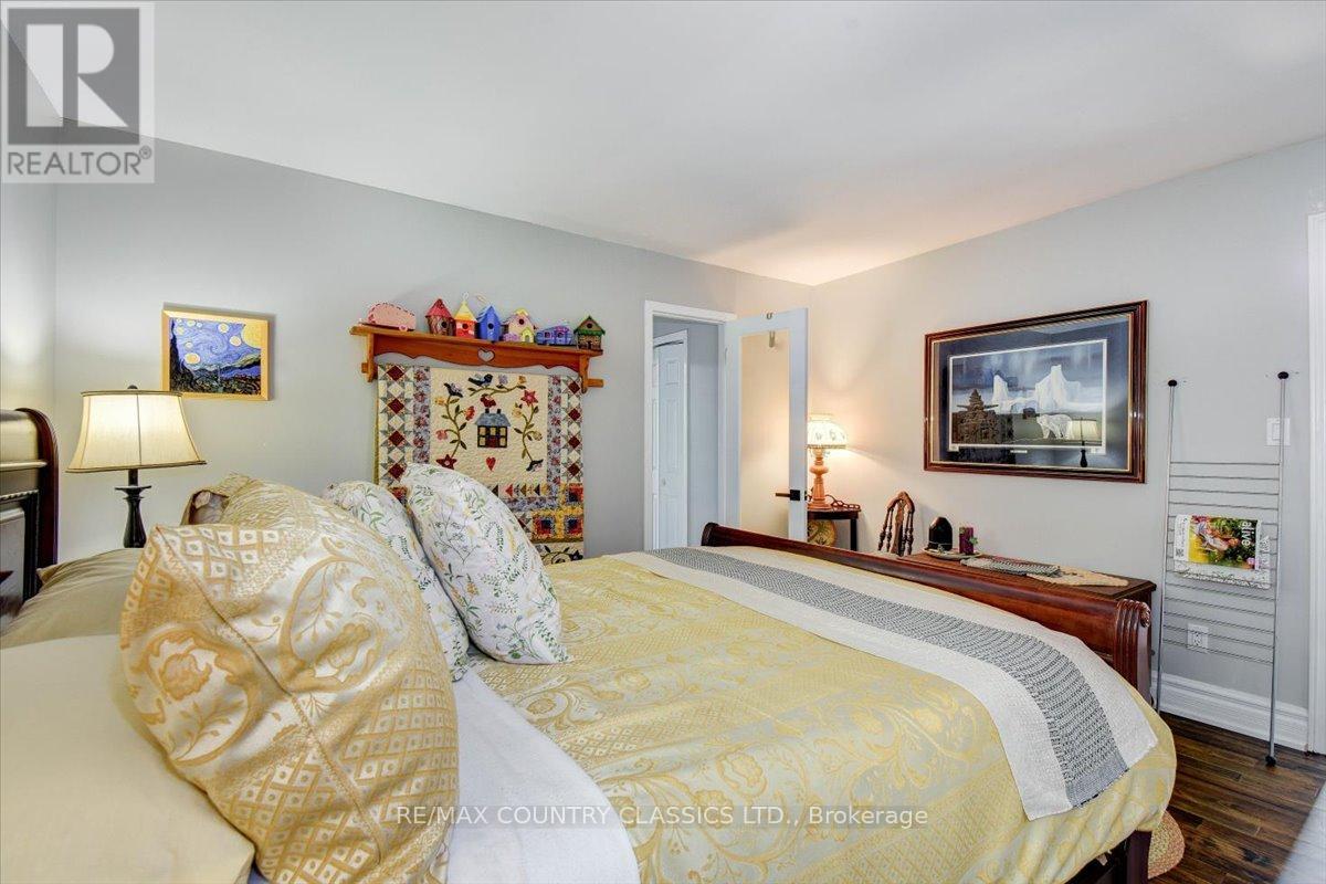 442a Stringer Drive, Faraday, Ontario  K0L 1C0 - Photo 14 - X12018858