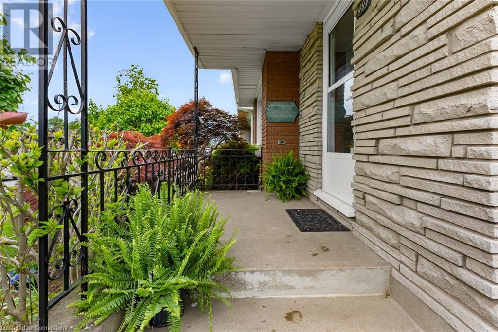 497 Sugarloaf Street, Port Colborne, Ontario  L3K 2P9 - Photo 2 - 40734717
