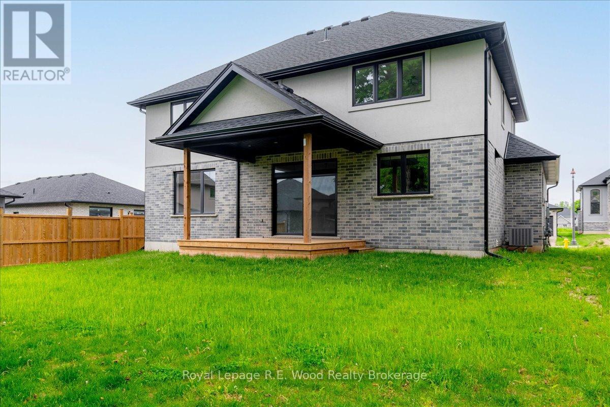 61 Sunview Drive, Norwich, Ontario  N0J 1P0 - Photo 27 - X12184427