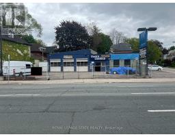 804 KING STREET E, Hamilton, Ontario
