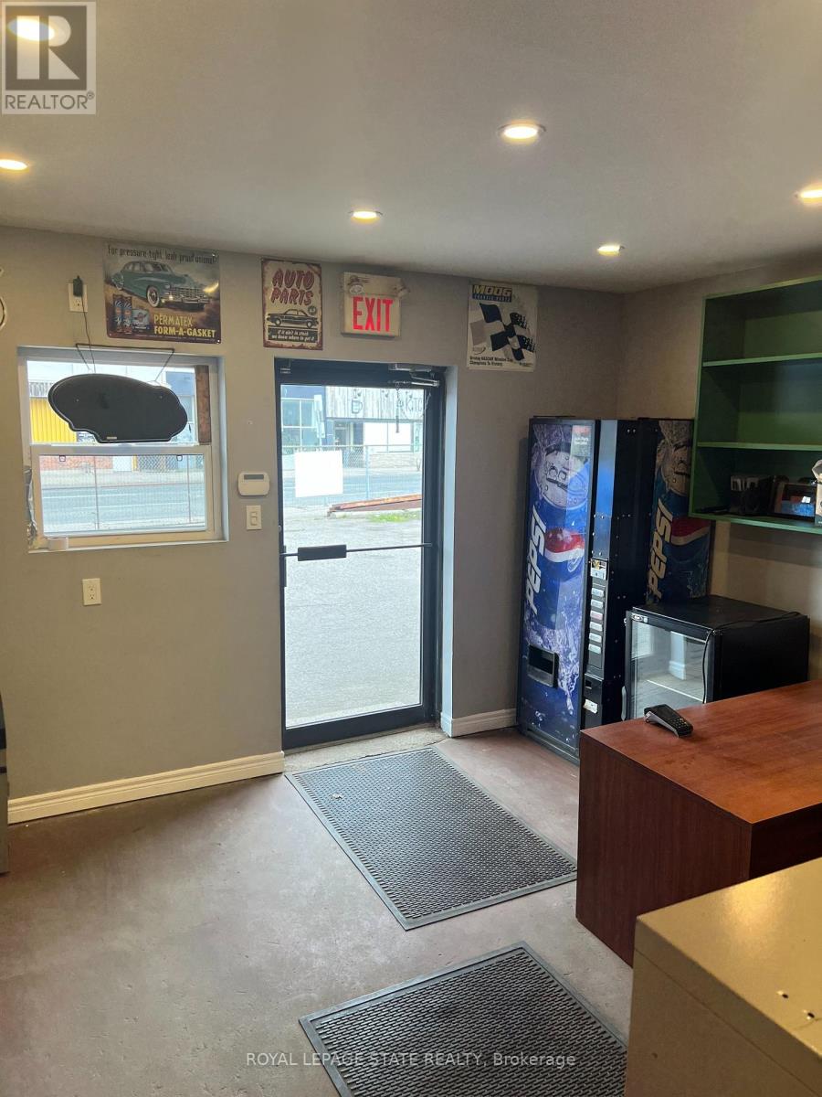 804 King Street E, Hamilton, Ontario  L8M 1A9 - Photo 16 - X11927846