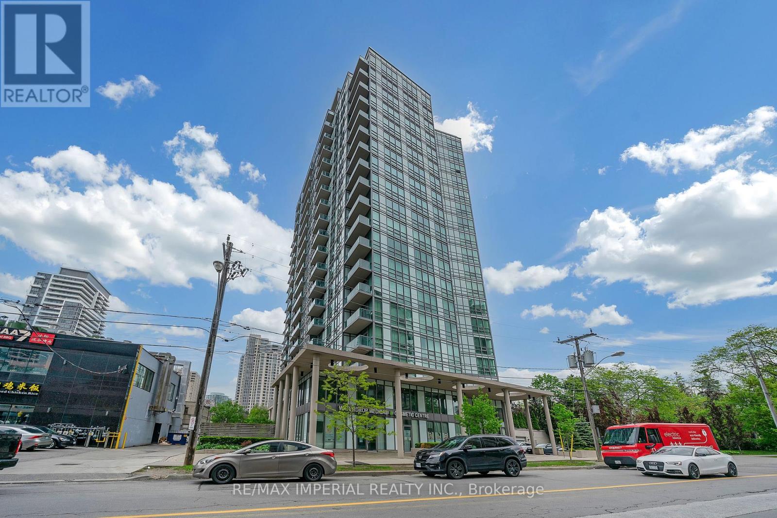 707 - 26 Norton Avenue, Toronto, Ontario  M2N 0H6 - Photo 1 - C12182758