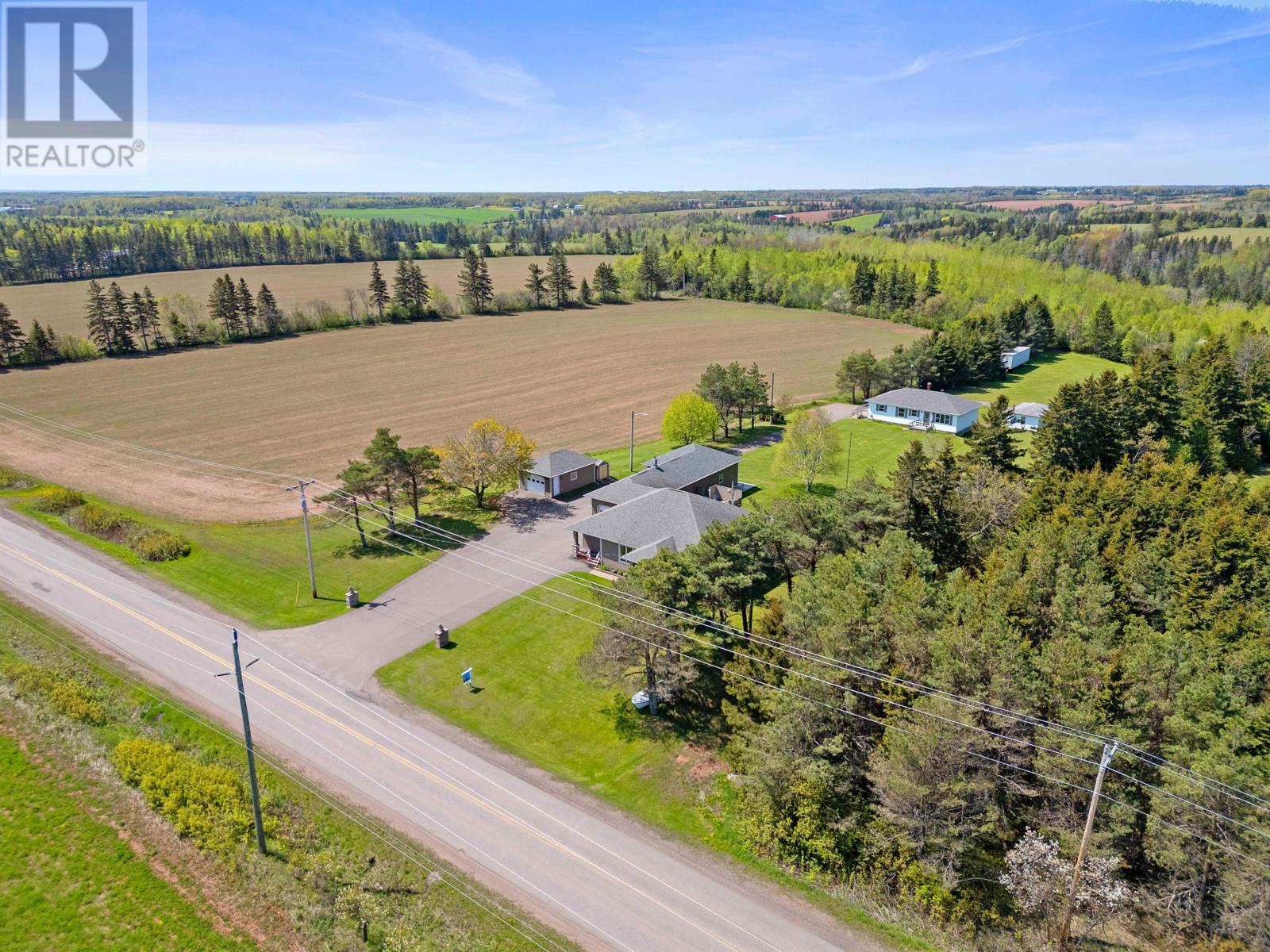 2491/ 2495 Union Road, Montrose, Prince Edward Island  C0A 1P0 - Photo 3 - 202512865
