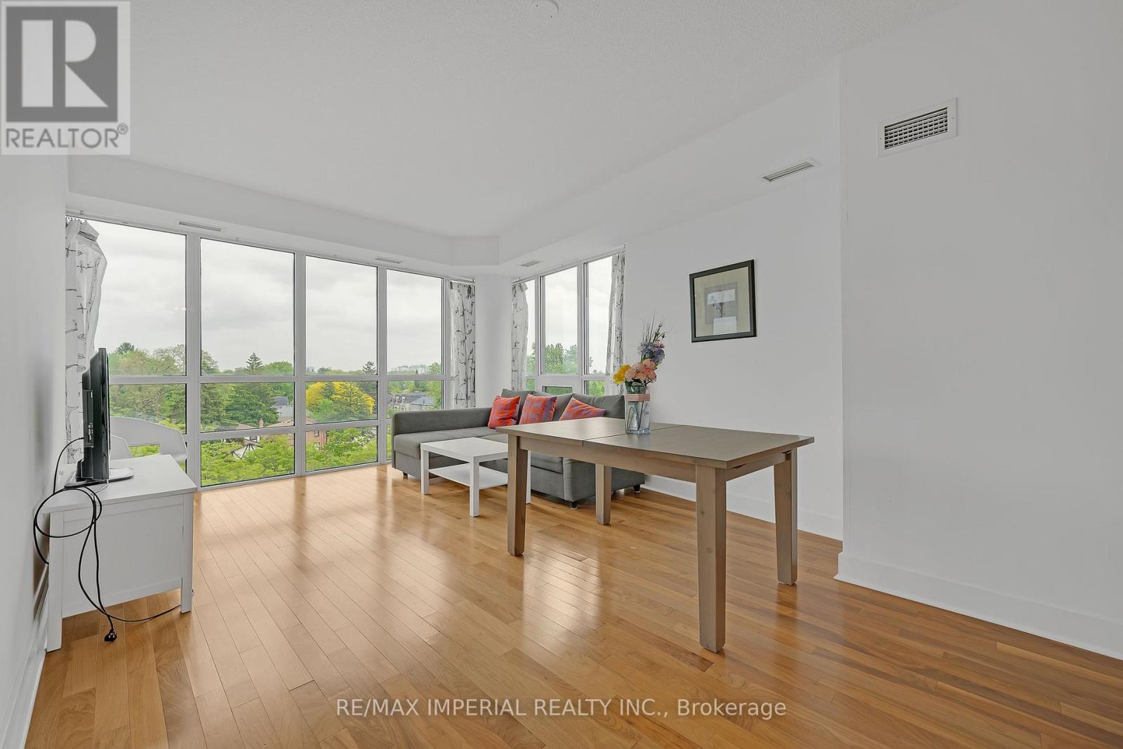 707 - 26 Norton Avenue, Toronto, Ontario  M2N 0H6 - Photo 8 - C12182758